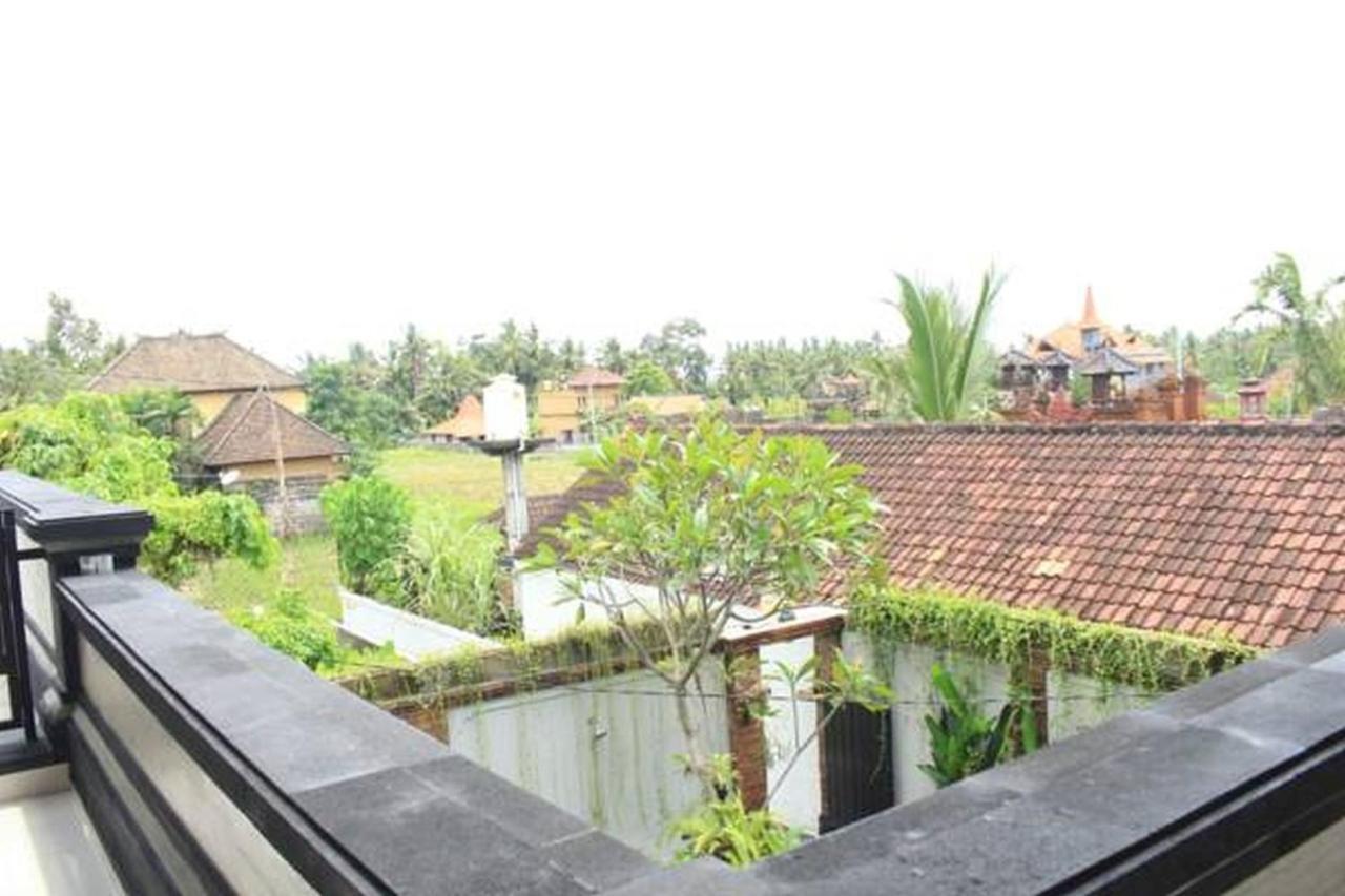 Lucky Family Villa Ubud  Exterior photo